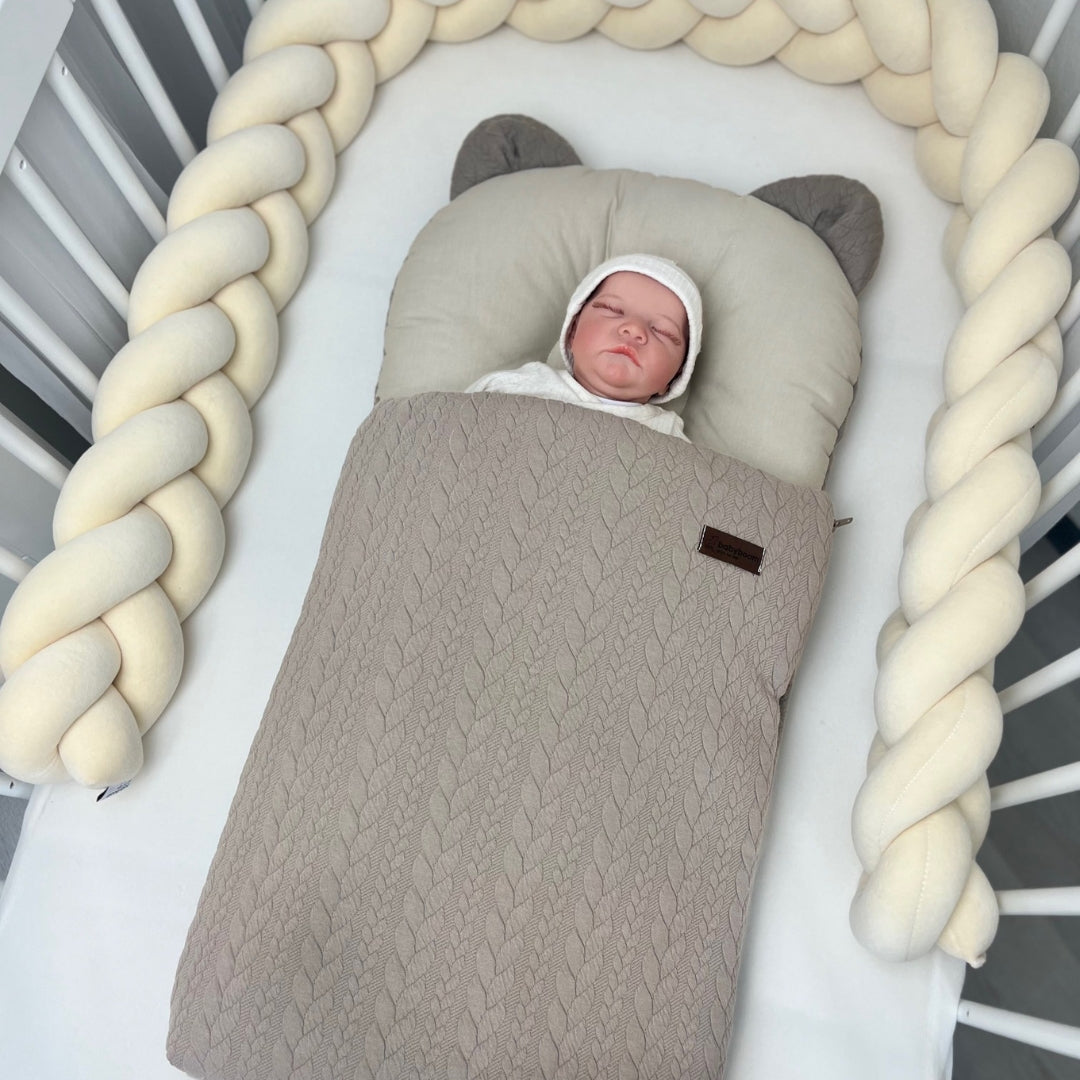 Babyschlafsack mit Bärenohren | Baumwolle & Jersey Zopfmuster