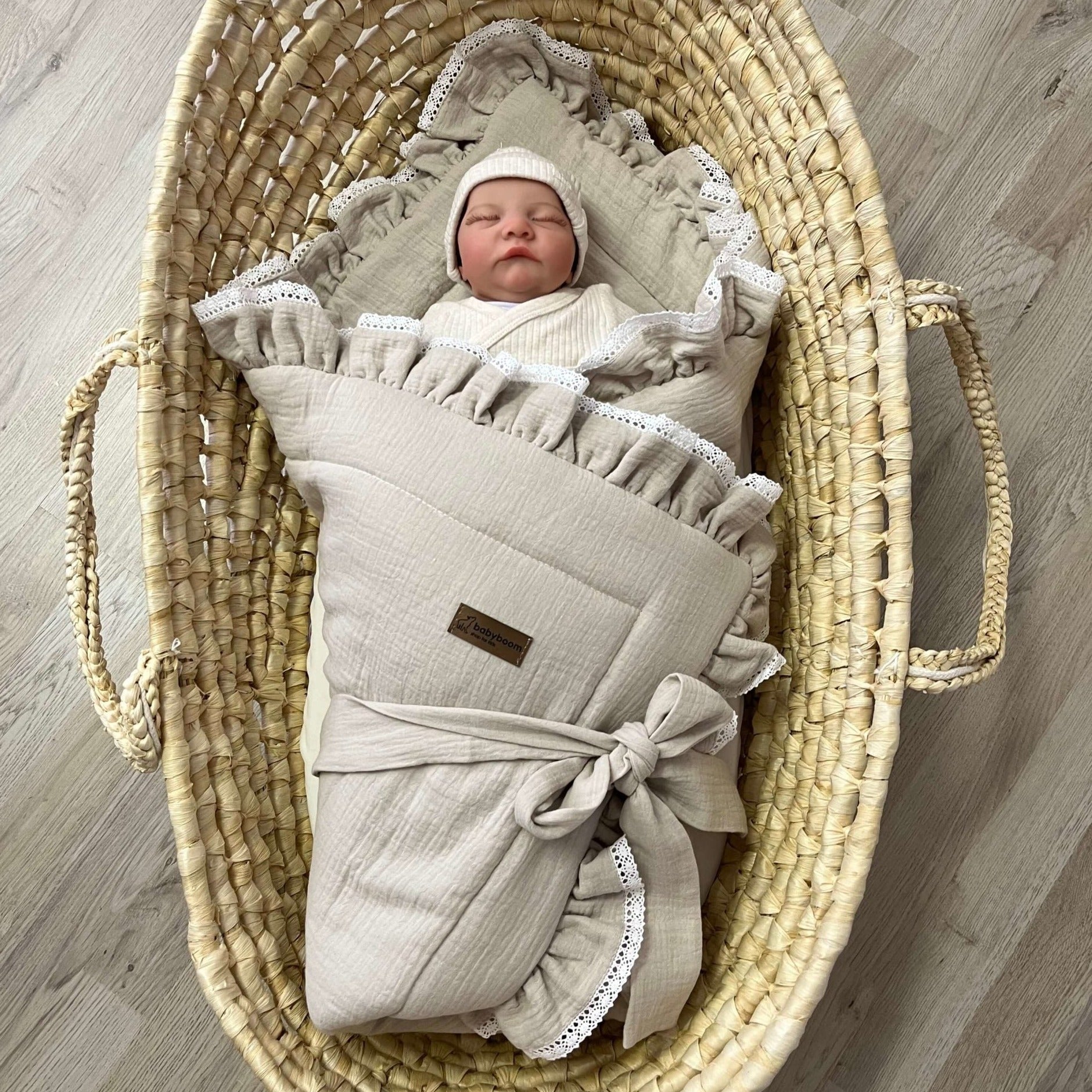 Baby boom moses sales basket